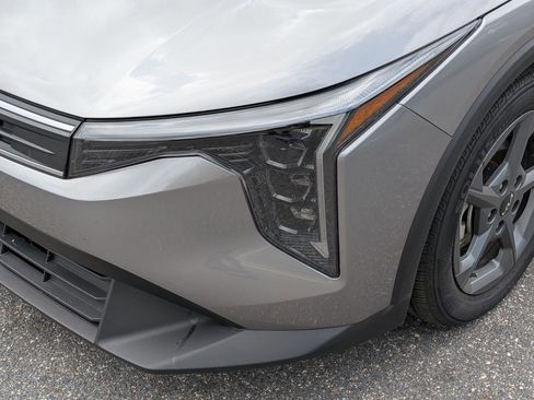 Used 2025 Kia K4 FWD image 9