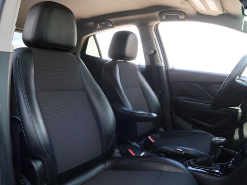 Used 2018 Buick Encore Preferred FWD image 13