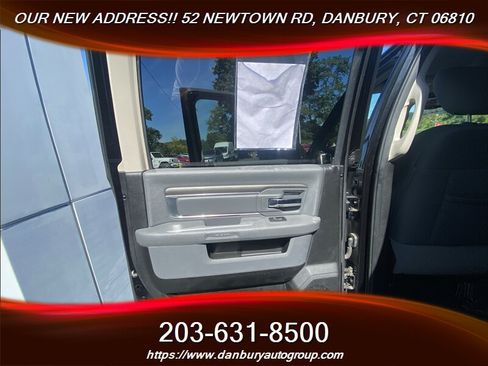 Used 2019 RAM 1500 Big Horn AWD/4WD image 29