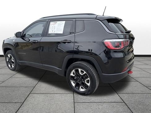 Used 2018 Jeep Compass Trailhawk image 3