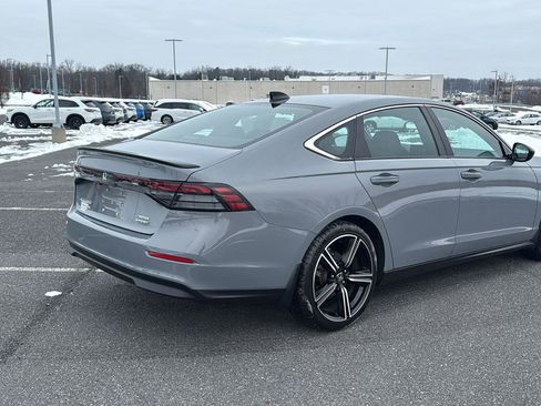Used 2023 Honda Accord Sport image 5