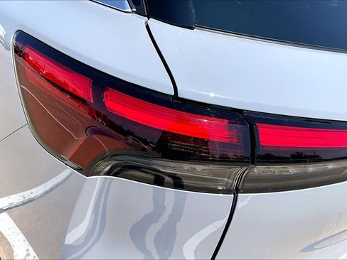 Used 2026 INFINITI QX60 Luxe w/ Cargo Package FWD image 29