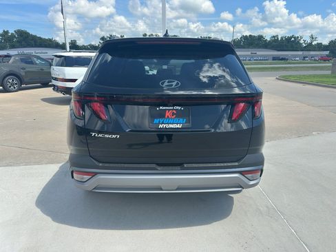 New 2026 Hyundai Tucson SEL FWD image 9