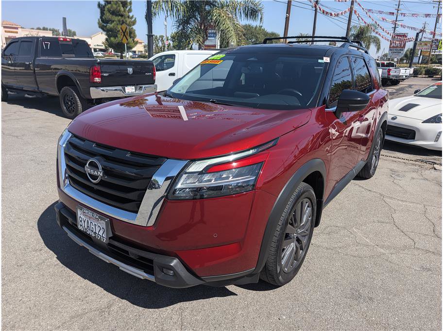 Used 2022 Nissan Pathfinder SL w/ SL Premium Package FWD image 19