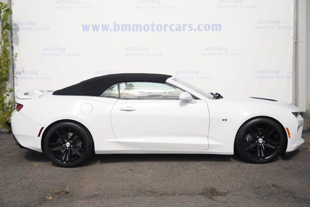 Used 2018 Chevrolet Camaro SS RWD image 8