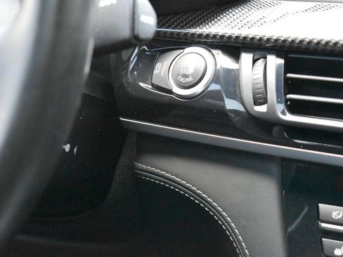 Used 2017 BMW X6 M AWD/4WD image 40
