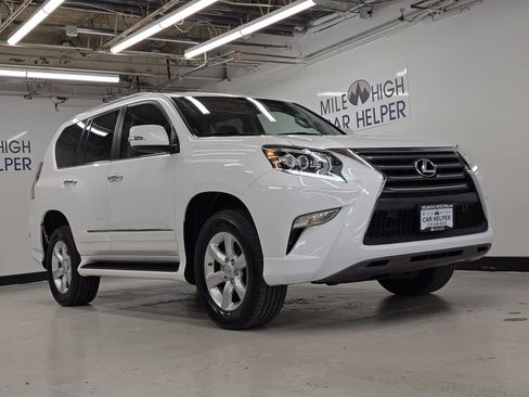 Used 2015 Lexus GX 460 AWD/4WD image 5
