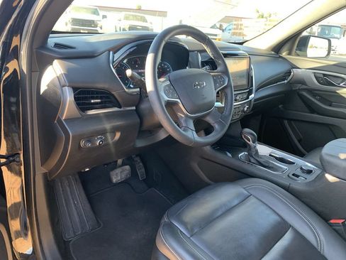 Certified 2023 Chevrolet Traverse LT w/ Midnight/Sport Edition AWD/4WD image 8