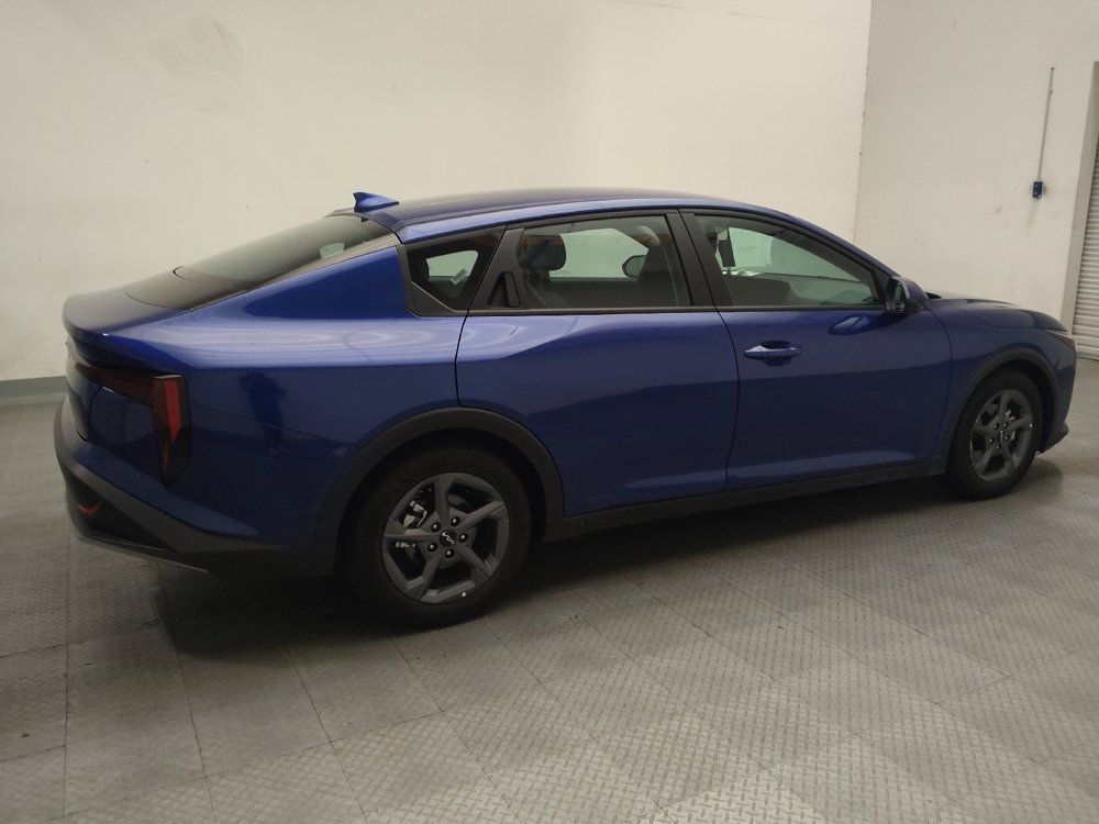 Used 2025 Kia K4 FWD image 10