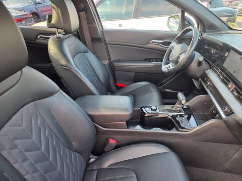 Used 2025 Kia Sportage X-Line w/ Premium Package AWD/4WD image 28
