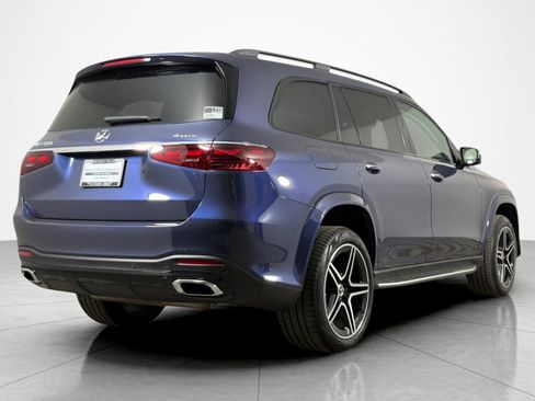 Used 2026 Mercedes-Benz GLS 450 4MATIC image 5