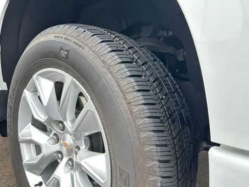 Certified 2024 Chevrolet Silverado 1500 Custom w/ LPO, Dark Essentials Package image 14