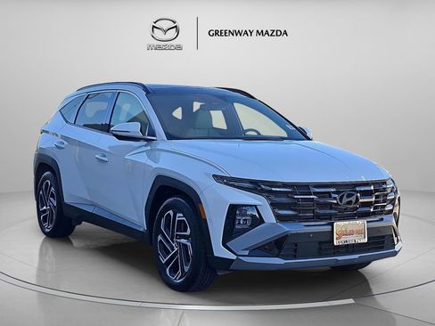 Used 2025 Hyundai Tucson Limited FWD image 1