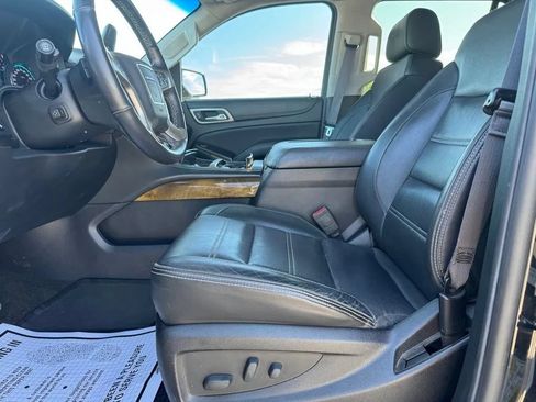 Used 2017 GMC Yukon Denali w/ Open Road Package AWD/4WD image 9
