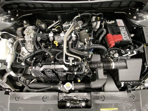 Used 2022 Nissan Altima 2.5 SR image 24