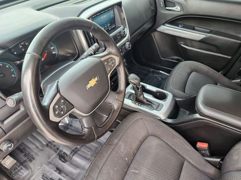 Used 2022 Chevrolet Colorado LT w/ Fleet Safety Package image 26