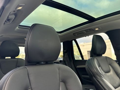 Certified 2025 Volvo XC90 B6 Ultra w/ Protection Package Premier image 21