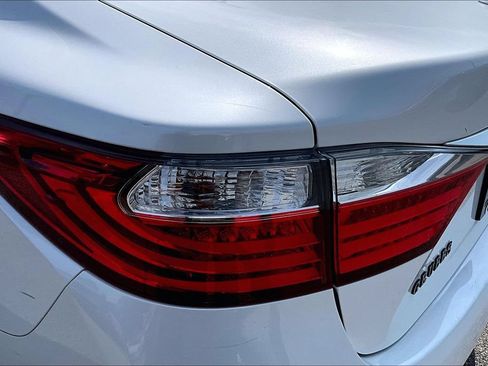 Used 2014 Lexus ES 350 FWD image 39