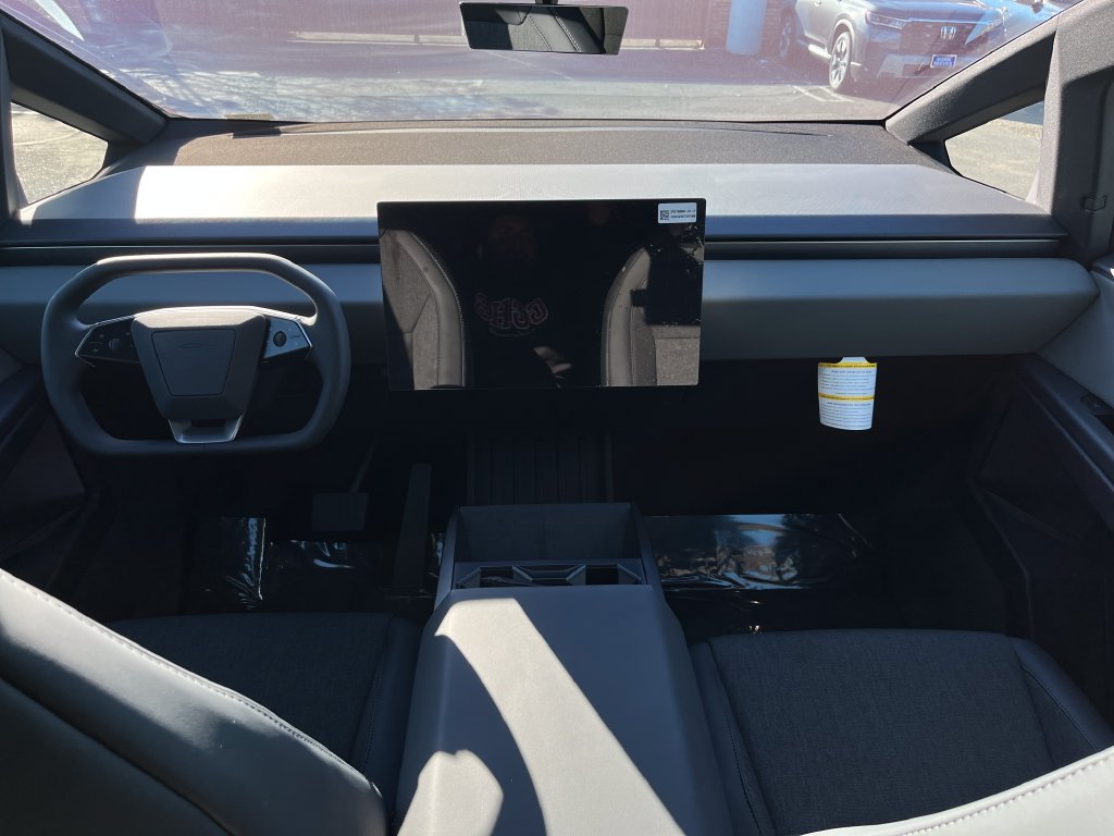 Used 2026 Tesla Cybertruck AWD Crew Cab image 13
