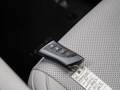 Used 2024 Lexus RX 350 Premium w/ Accessory Package (Z1) FWD image 27