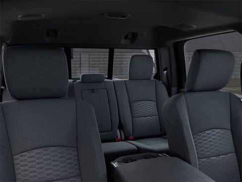 New 2026 RAM 2500 Big Horn AWD/4WD image 27