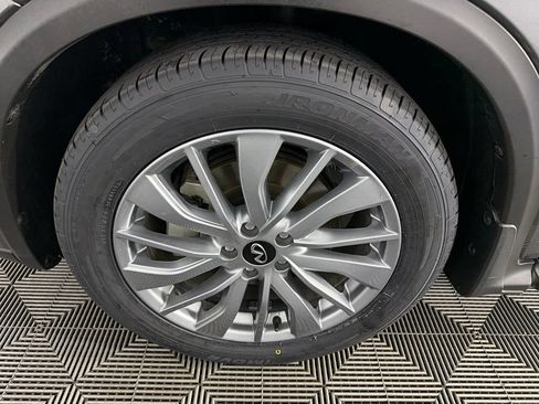 Used 2025 INFINITI QX50 Luxe AWD/4WD image 12