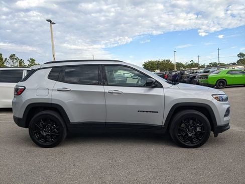 New 2026 Jeep Compass Latitude AWD/4WD image 3