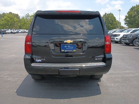 Used 2018 Chevrolet Tahoe Premier AWD/4WD image 6