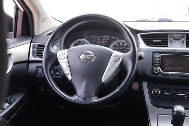Used 2015 Nissan Sentra SV FWD image 23
