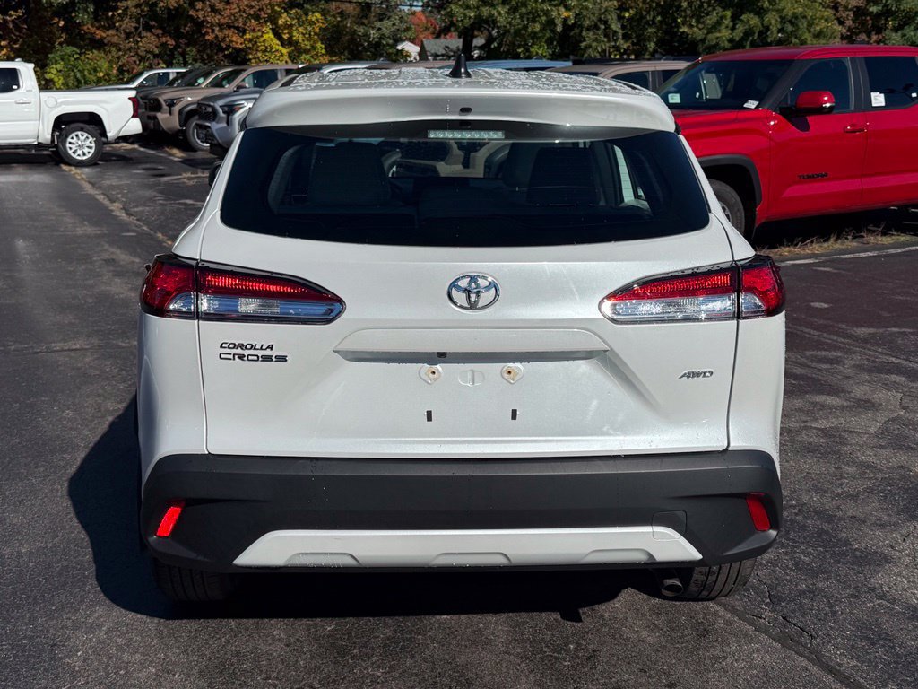 Certified 2024 Toyota Corolla Cross L AWD/4WD image 6