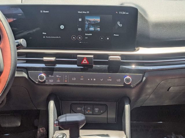 New 2026 Kia Sportage SX FWD image 19