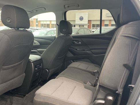 Used 2019 Chevrolet Traverse LS image 18