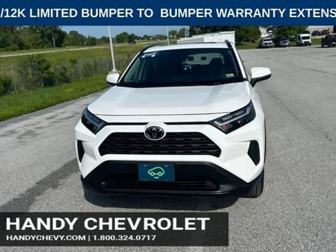 Used 2025 Toyota RAV4 XLE AWD/4WD image 10