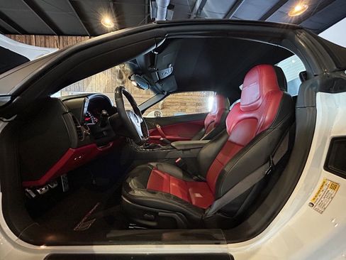 Used 2012 Chevrolet Corvette Grand Sport w/ 2LT Preferred Equipment Group image 2