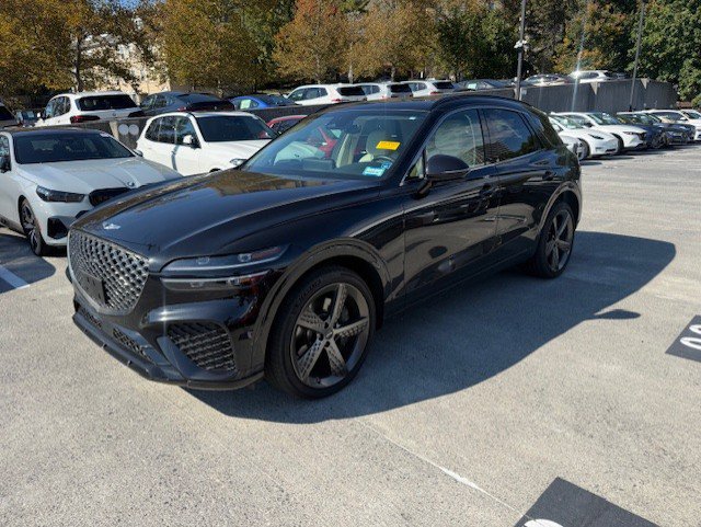 Used 2025 Genesis GV70 3.5T Sport w/ Sport Advanced Package AWD/4WD image 1