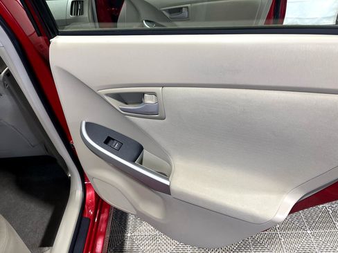 Used 2011 Toyota Prius Three image 15