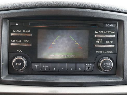 Used 2014 Nissan Quest SL FWD image 34