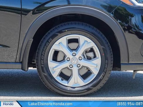 Certified 2024 Honda HR-V LX image 8