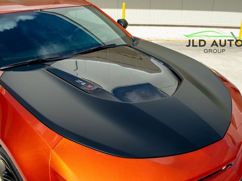Used 2022 Chevrolet Camaro ZL1 RWD image 32