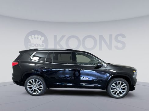 New 2026 GMC Acadia Denali w/ Super Cruise Package image 8