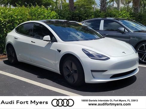 Used 2023 Tesla Model 3 Standard Range RWD image 1
