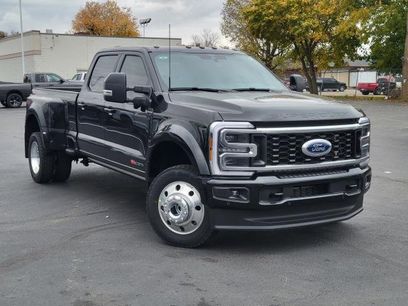 New 2026 Ford F450 Platinum w/ FX4 Off-Road Package