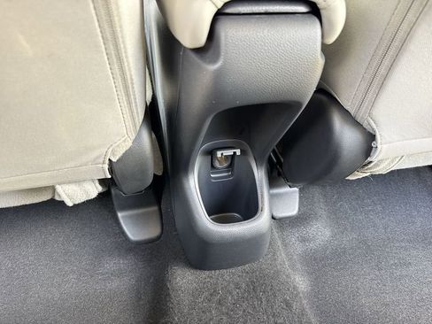 Used 2019 Honda HR-V EX image 37