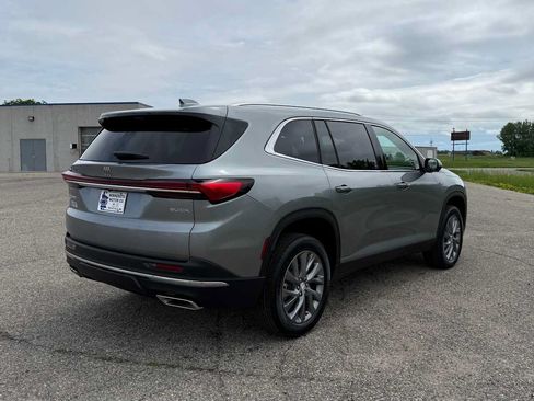 New 2026 Buick Enclave Preferred AWD/4WD image 4