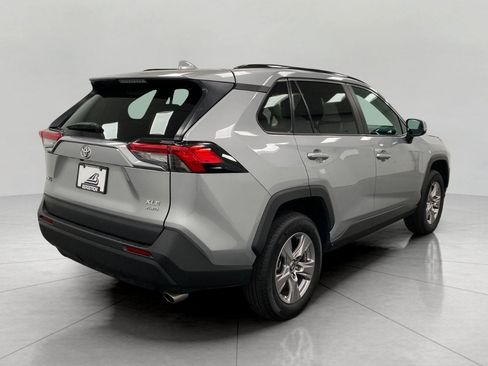 Used 2025 Toyota RAV4 XLE AWD/4WD image 4