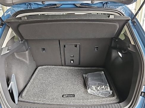 New 2026 Volkswagen Taos SEL AWD/4WD image 19