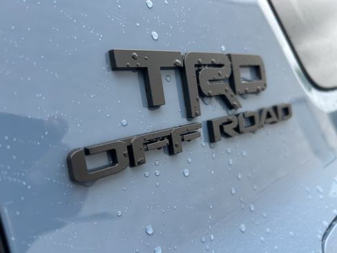 Used 2026 Toyota 4Runner TRD Off-Road Premium AWD/4WD image 9