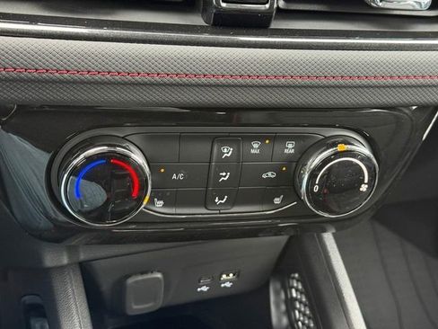 New 2026 Chevrolet TrailBlazer RS w/ Driver Confidence Package FWD image 18