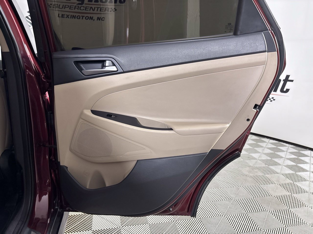 Used 2016 Hyundai Tucson Limited FWD image 26