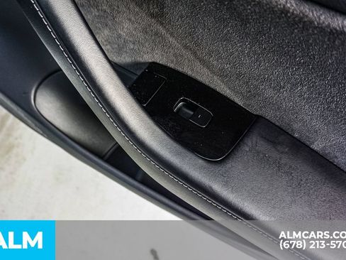 Used 2018 Tesla Model 3 Long Range RWD image 42